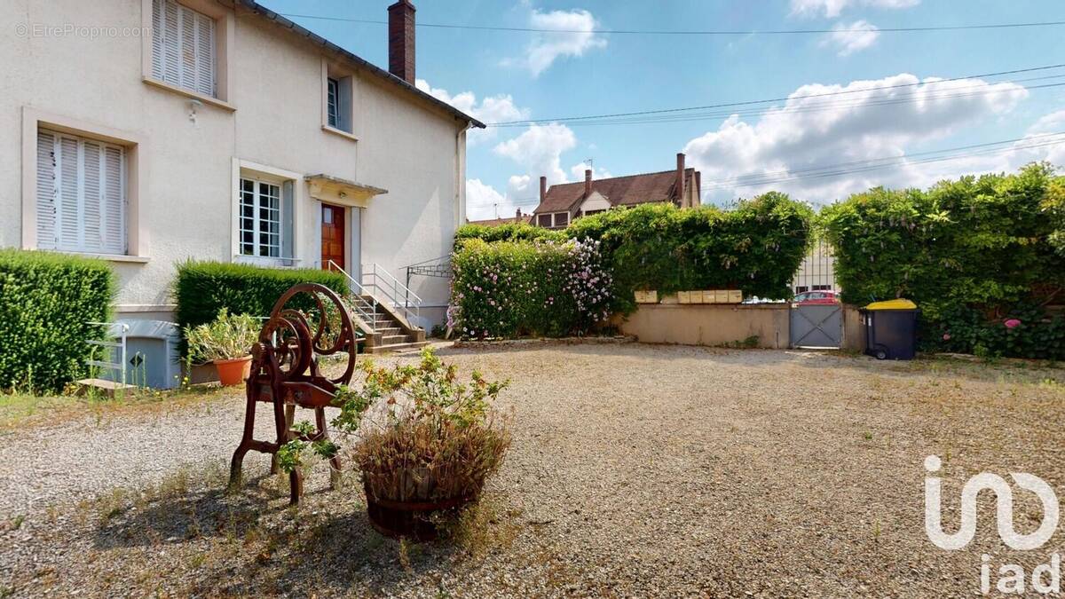 Photo 1 - Maison à AUXERRE