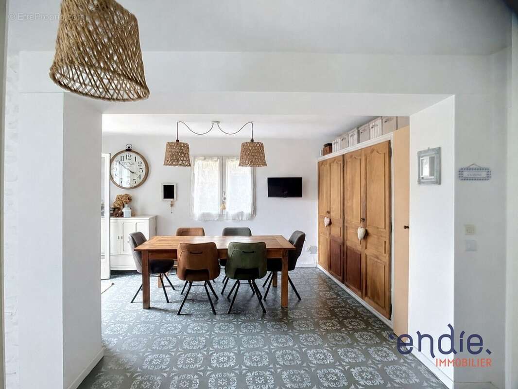 Maison à MONEIN