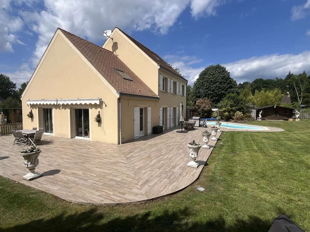 Maison à RAMBOUILLET