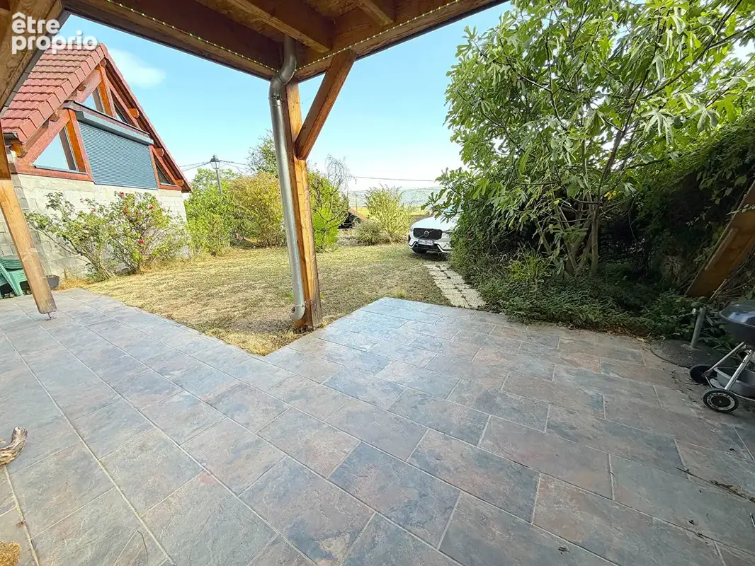 Grande maison de 285 m² avec T2 indépendant , Proche frontière - photo 13