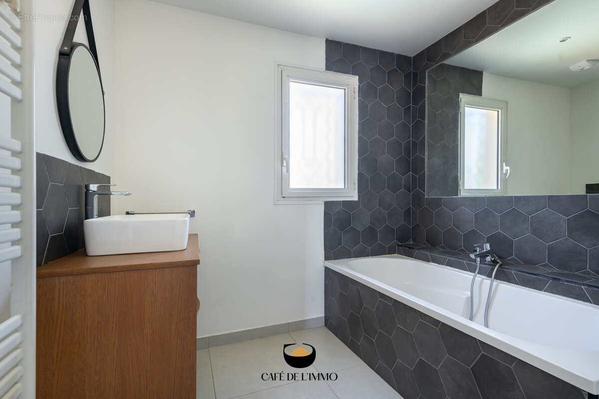 Maison à MARSEILLE-12E