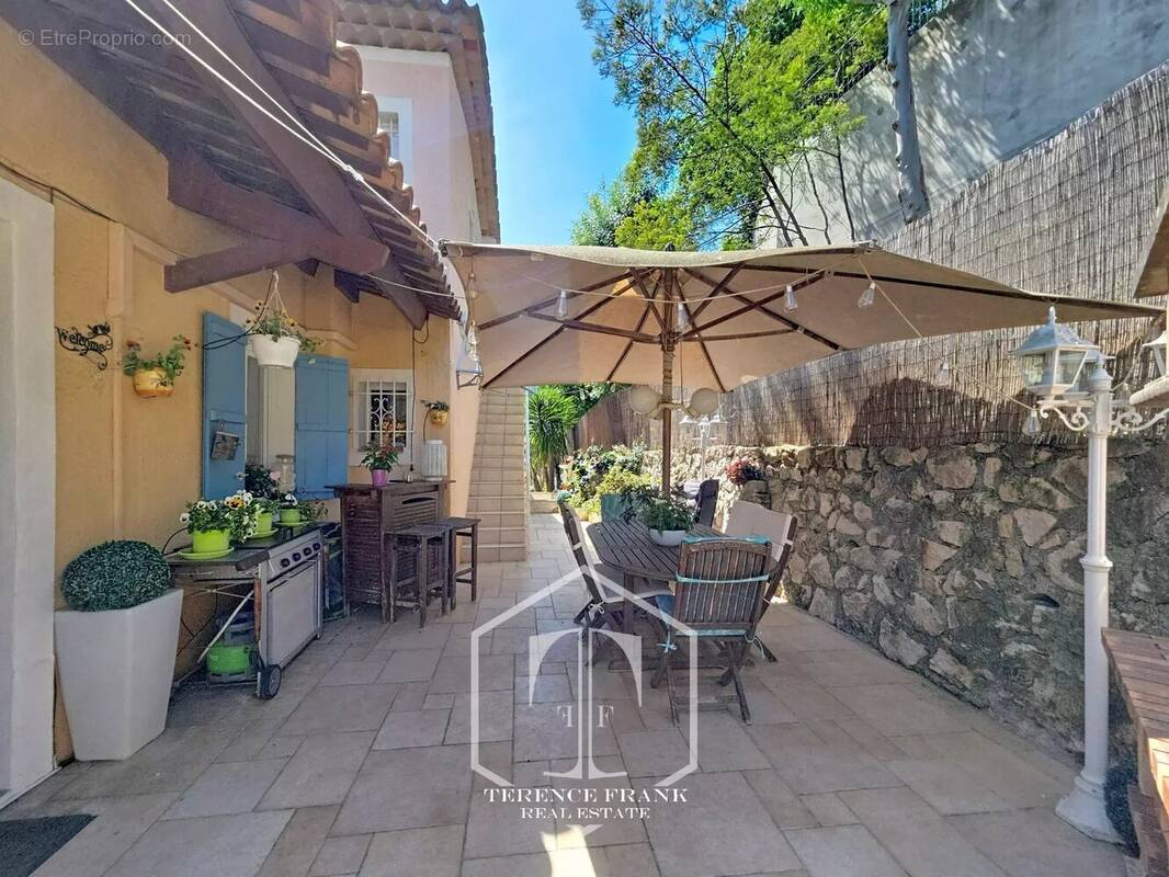 Appartement à ASPREMONT