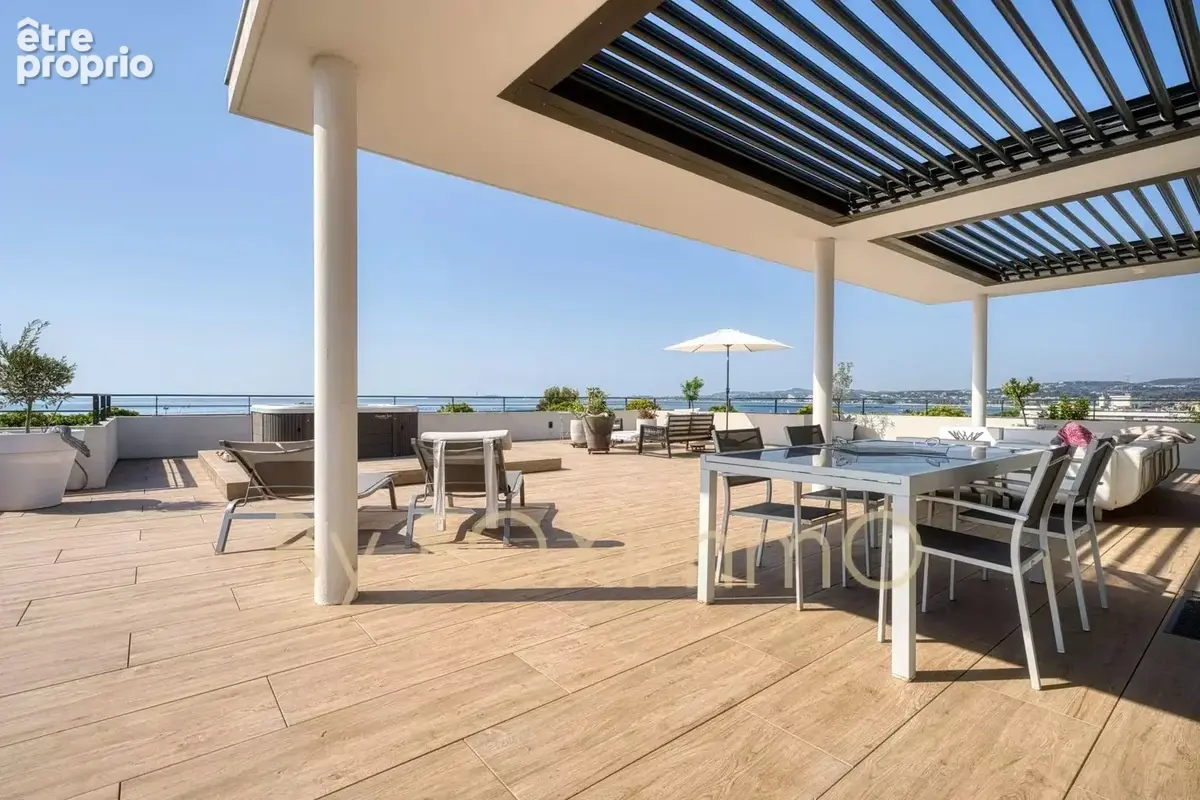 Penthouse d'exception dernier étage vue mer à Cagnes-sur-Mer - photo 12