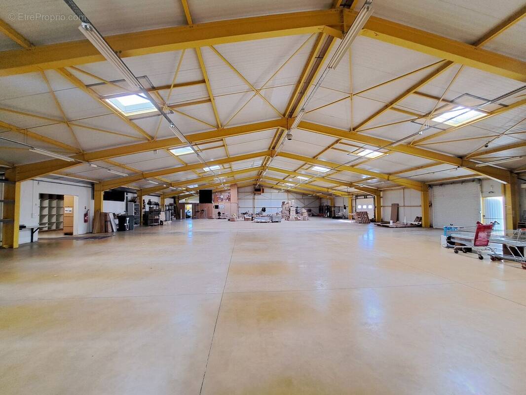 Photo 1 - Autre à AMBERT