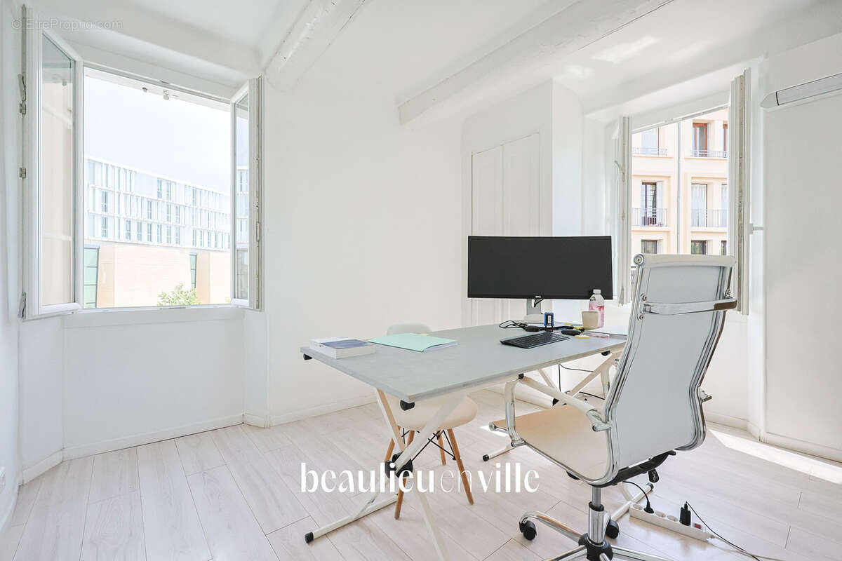 Exclusivite - aix-en-provence - centre historique -  t3 balcon - 328 000 € - photo 10