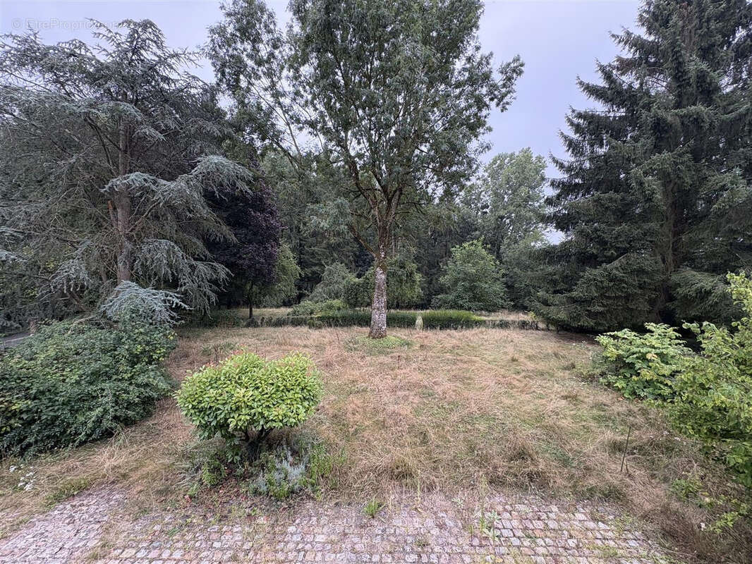 Maison à SAINT-GERMAIN-LE-VIEUX