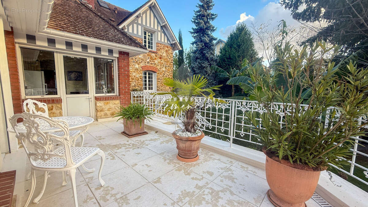 Maison à VILLENNES-SUR-SEINE