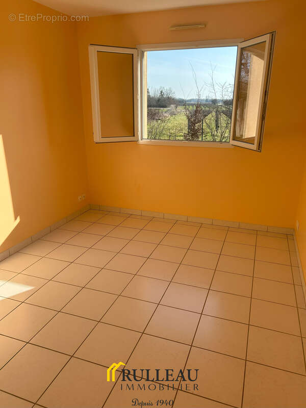 Maison à SAINT-GIRONS-D'AIGUEVIVES