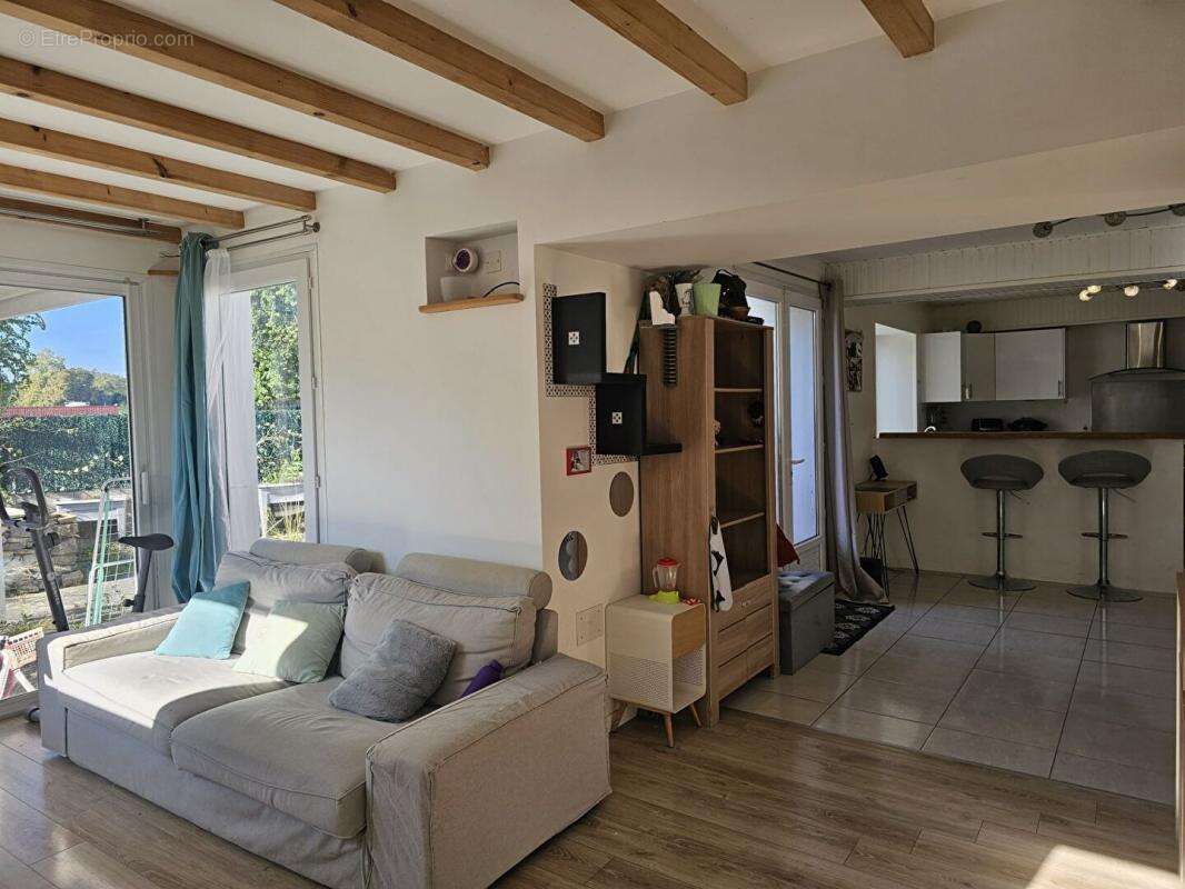 Maison à LARCEVEAU-ARROS-CIBITS