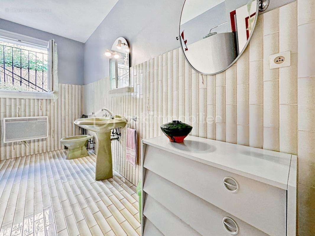 Maison à SIX-FOURS-LES-PLAGES