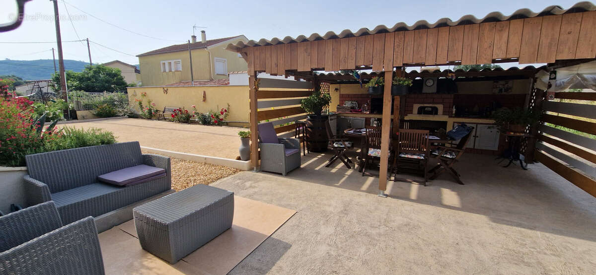 Maison à SAINT-MARTIN-DE-VALGALGUES