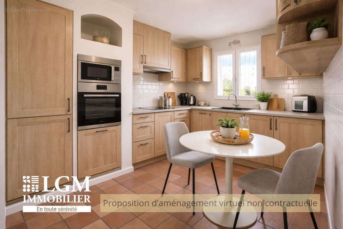 Maison à SAINT-SULPICE