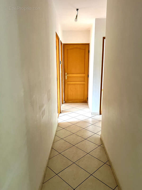 Maison à LAROQUE-DE-FA