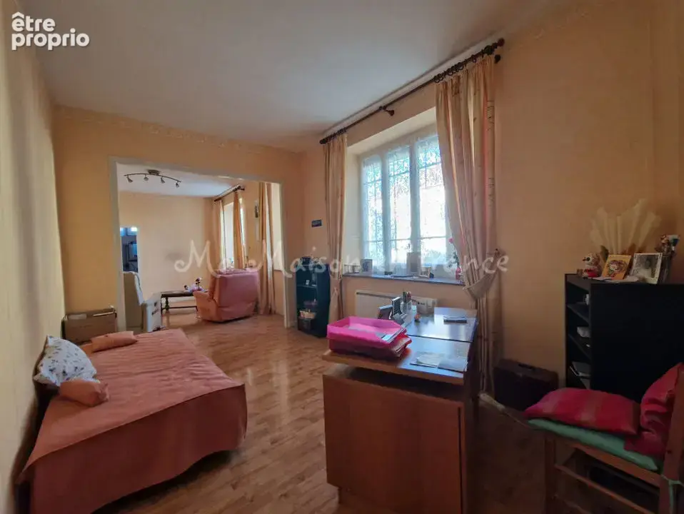 Maison 11 pièces 240 m² à vendre à Brout-Vernet (03110) - photo 6