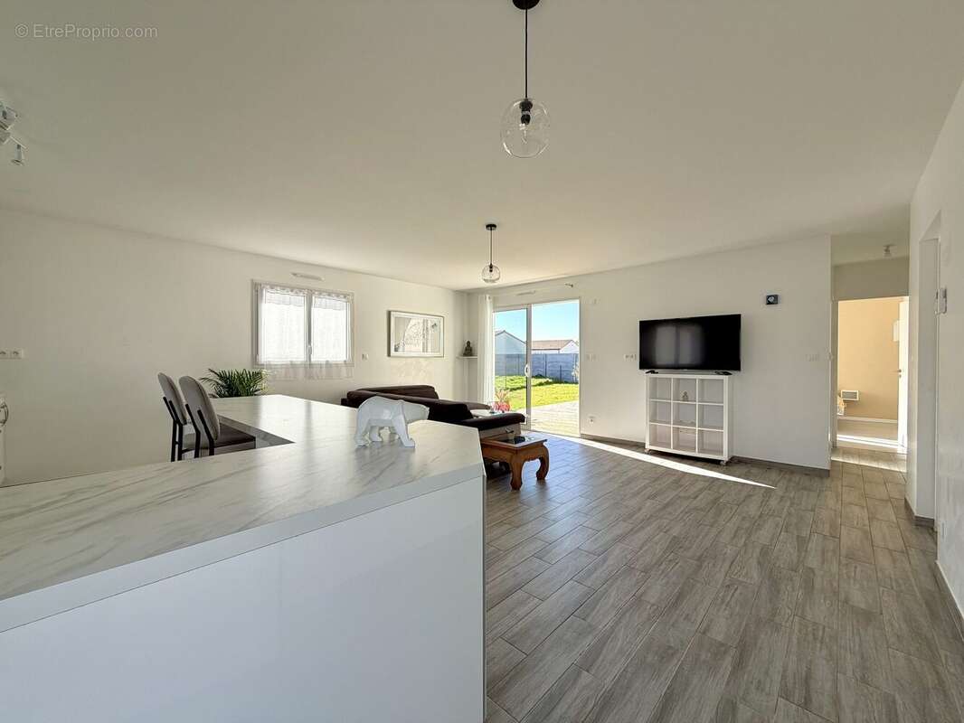 Pièce de vie - Maison à CHALLANS