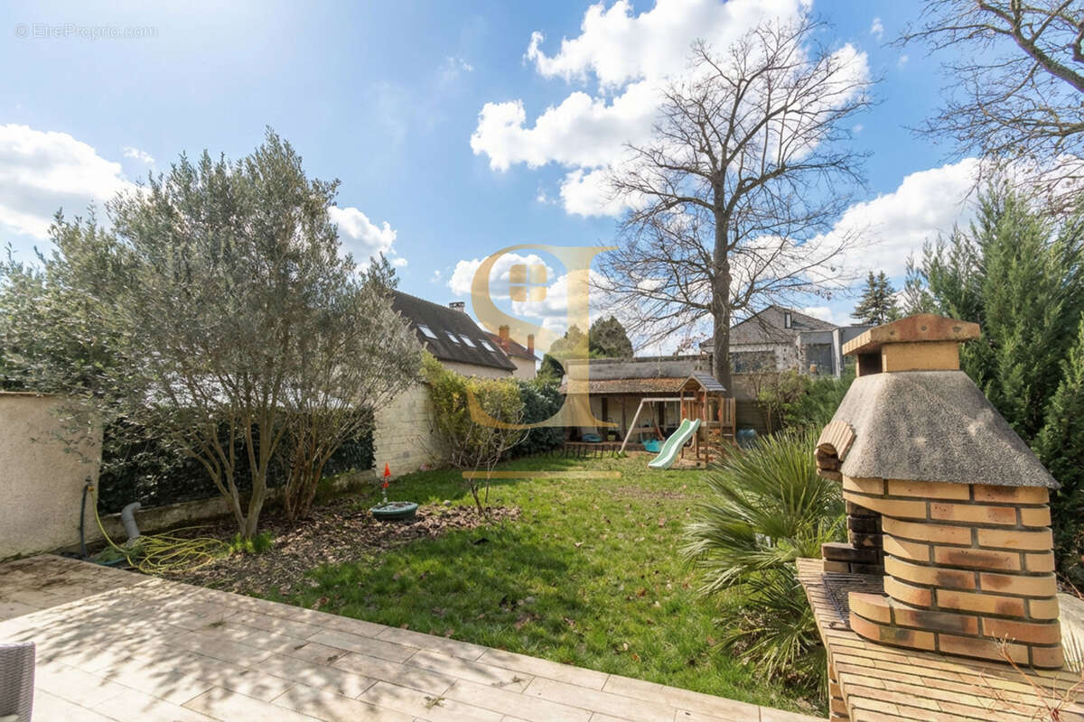 Maison à MORSANG-SUR-ORGE