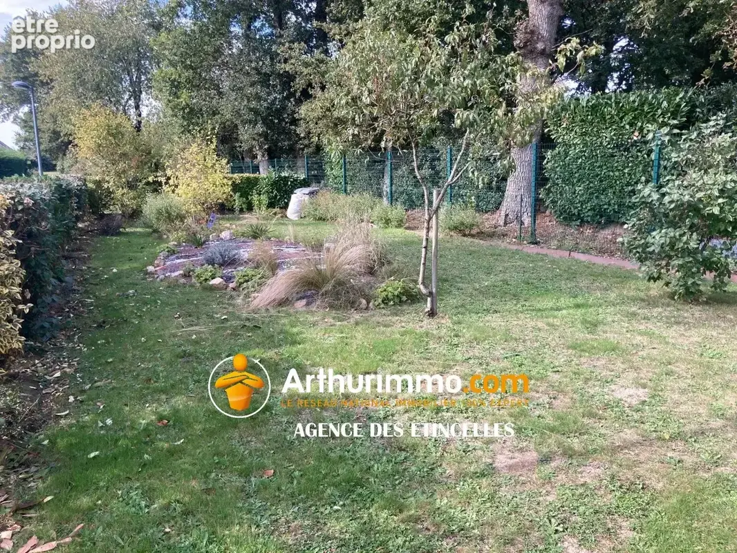 Terrain 250 m² · à Martigné-Ferchaud · 250 m² · 19 800 €