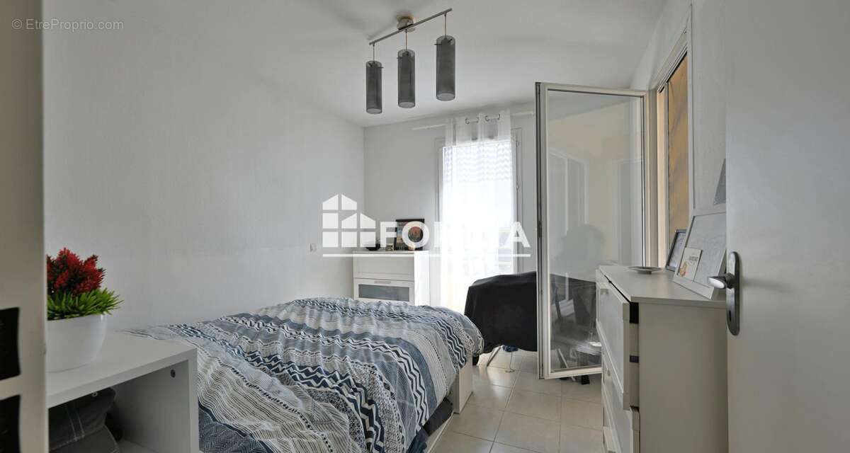 Appartement à PORT-SAINT-LOUIS-DU-RHONE