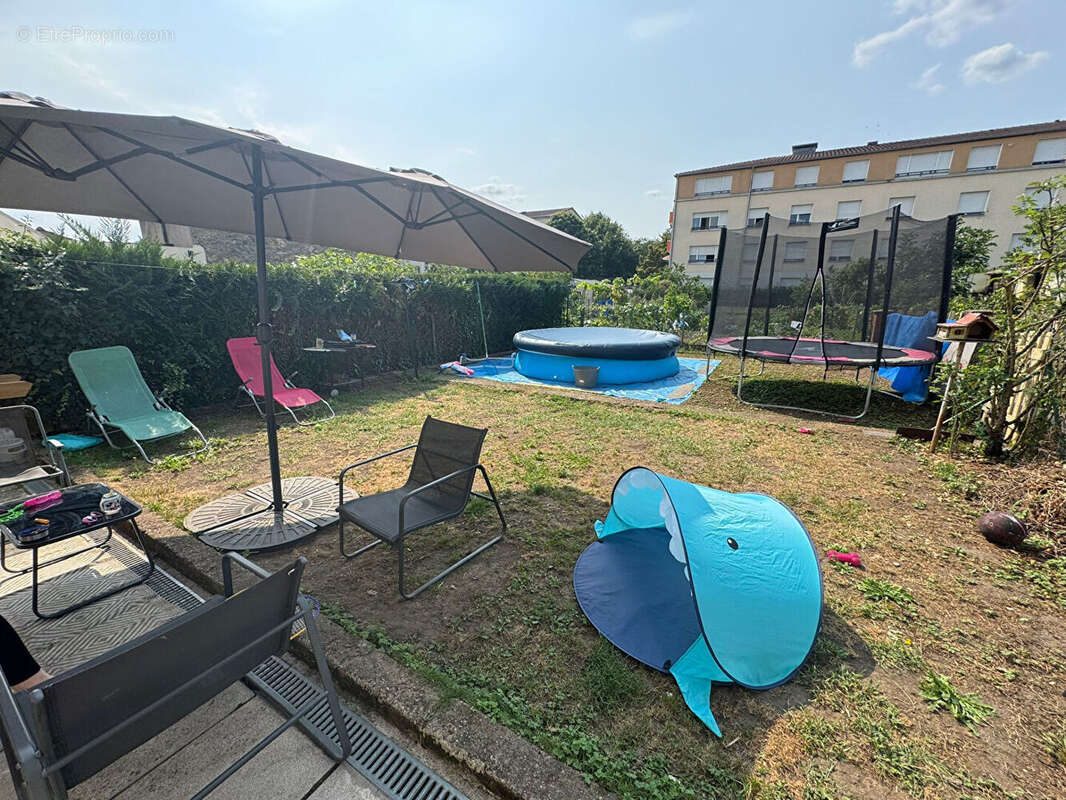 Appartement à NEUVES-MAISONS