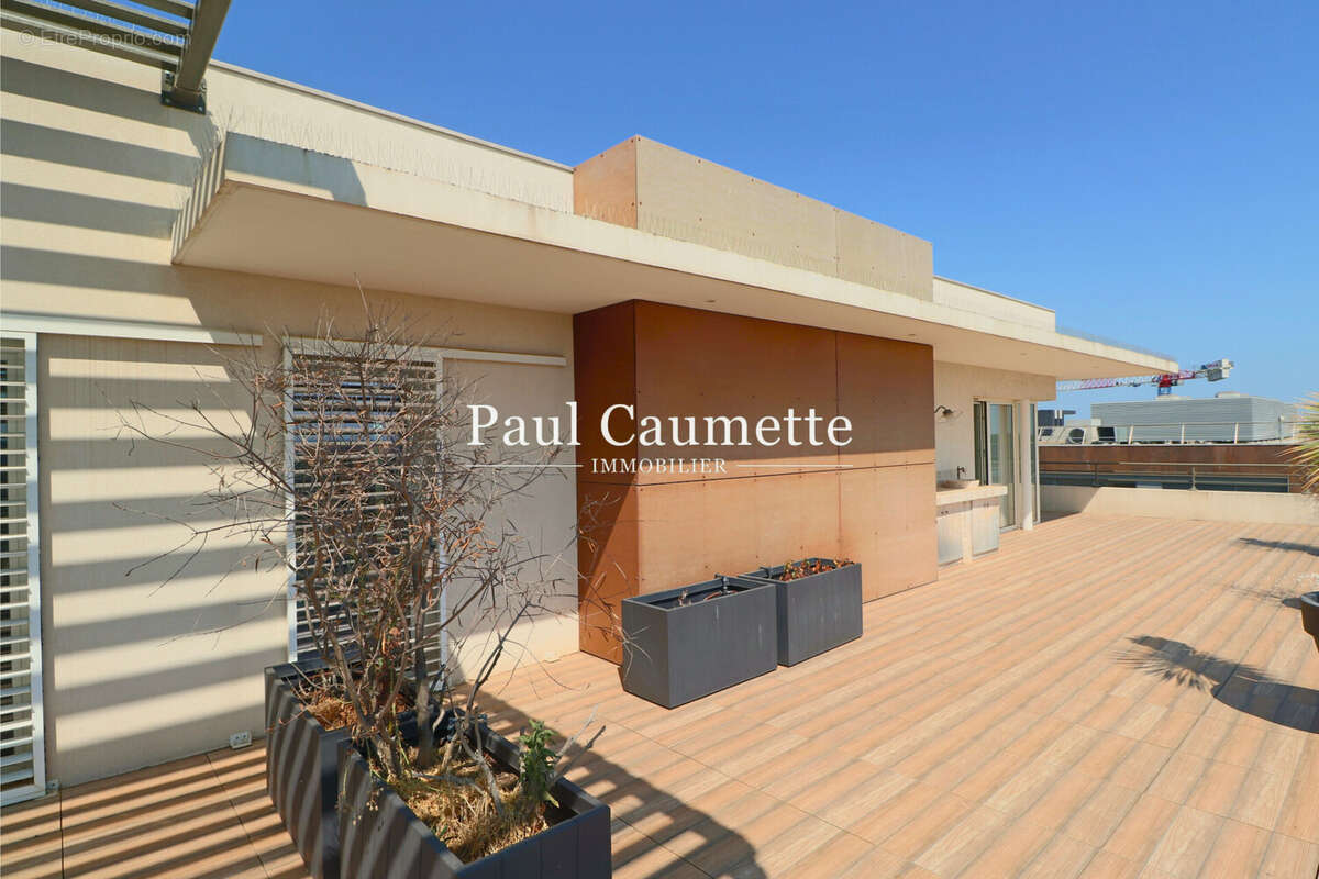 Appartement à BEZIERS