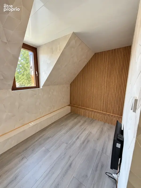 Maison de ville entièrement rénovée de 92 m2 à Petit-Quevilly - photo 5