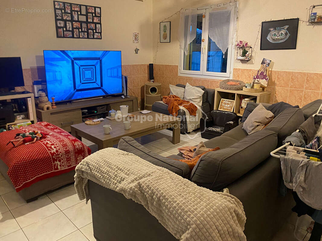 Maison à BELLEGARDE