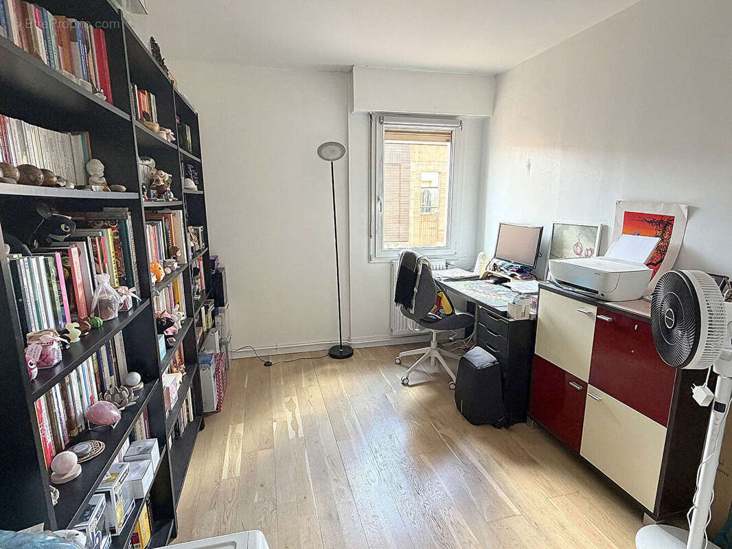 Appartement à MONTIGNY-LE-BRETONNEUX