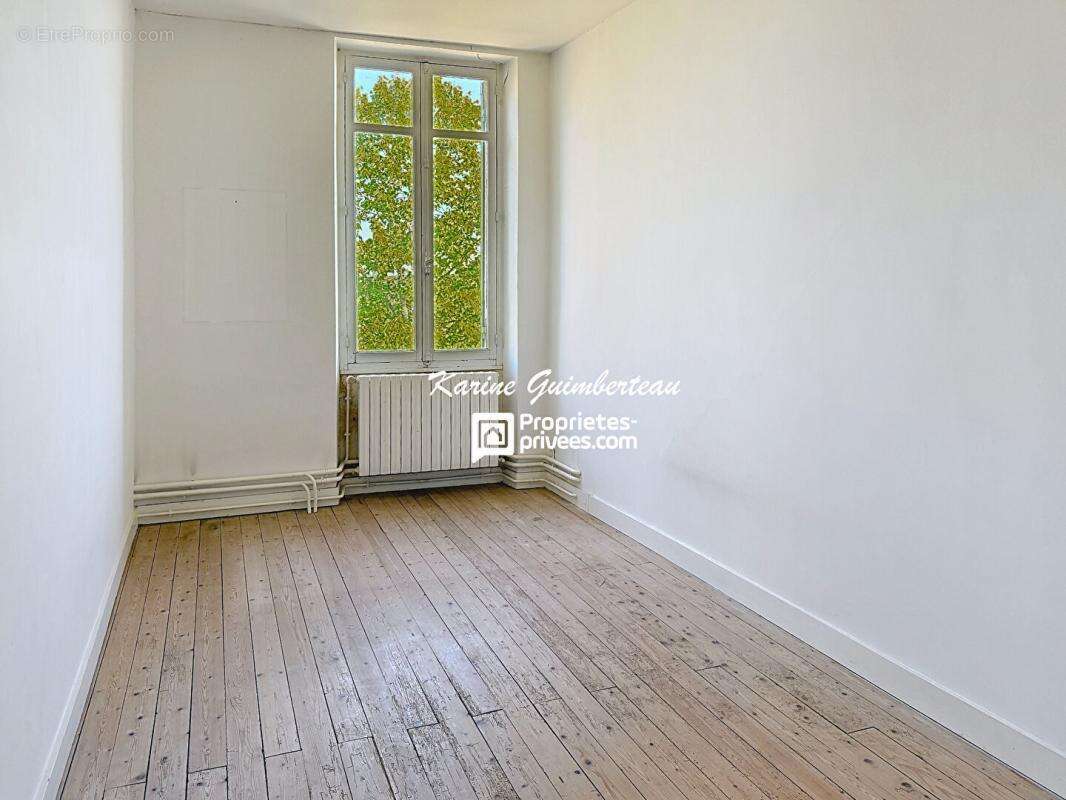 Maison à SAINT-EMILION