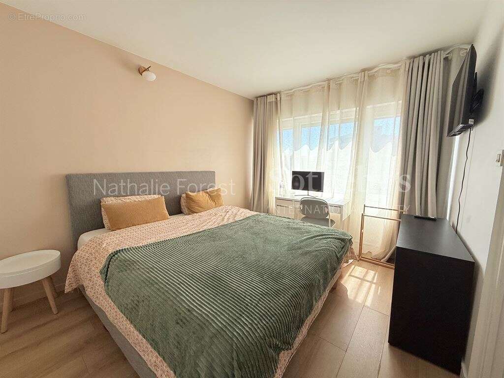 Appartement à LA MADELEINE