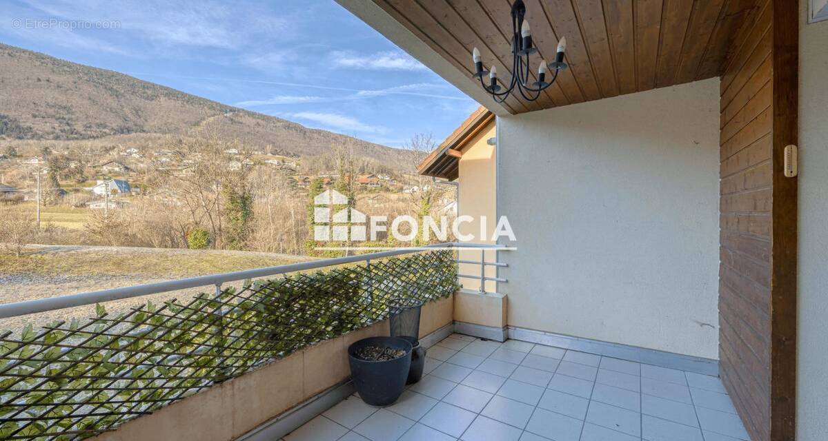 Appartement à SAINT-JORIOZ