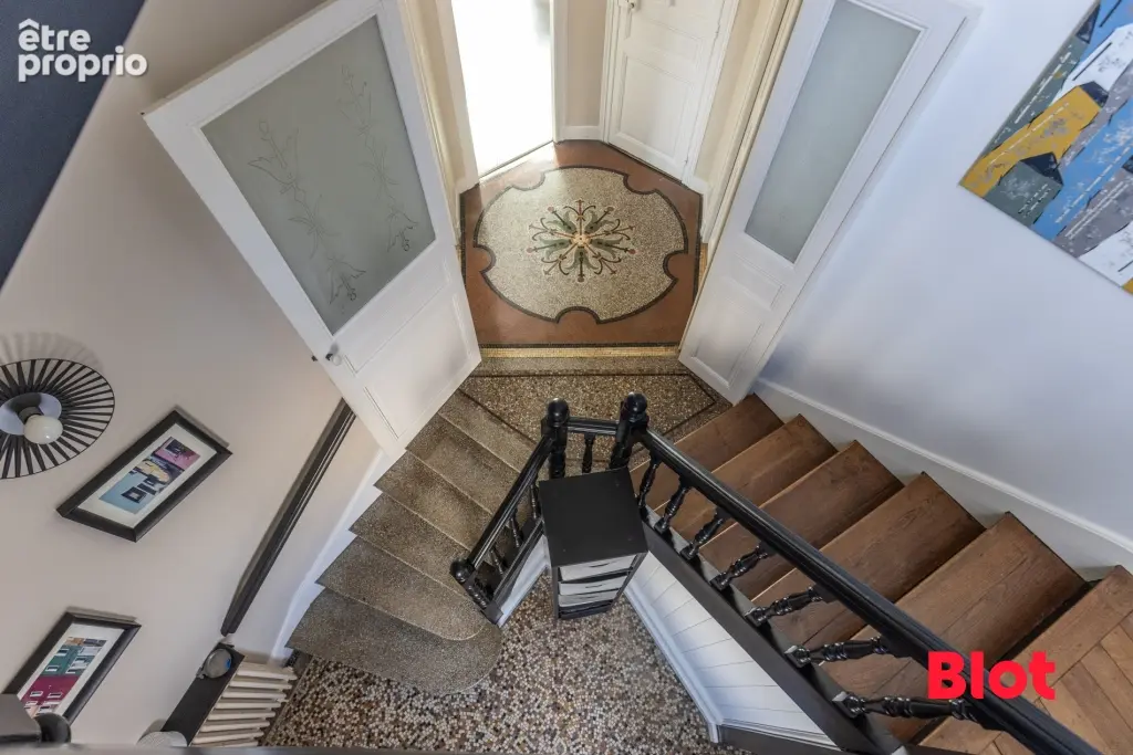 Maison 7 pièces 230 m² à vendre à Rennes (35000) - photo 2