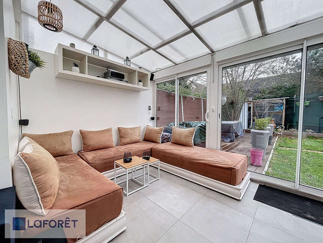 Maison à LE MEE-SUR-SEINE