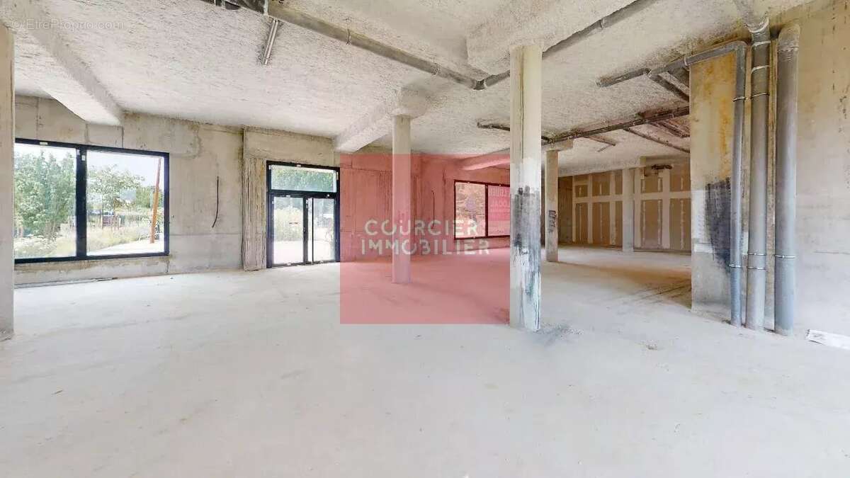 Commerce à BOIS-D'ARCY