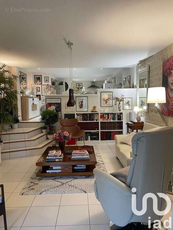 Photo 4 - Appartement à HARDRICOURT