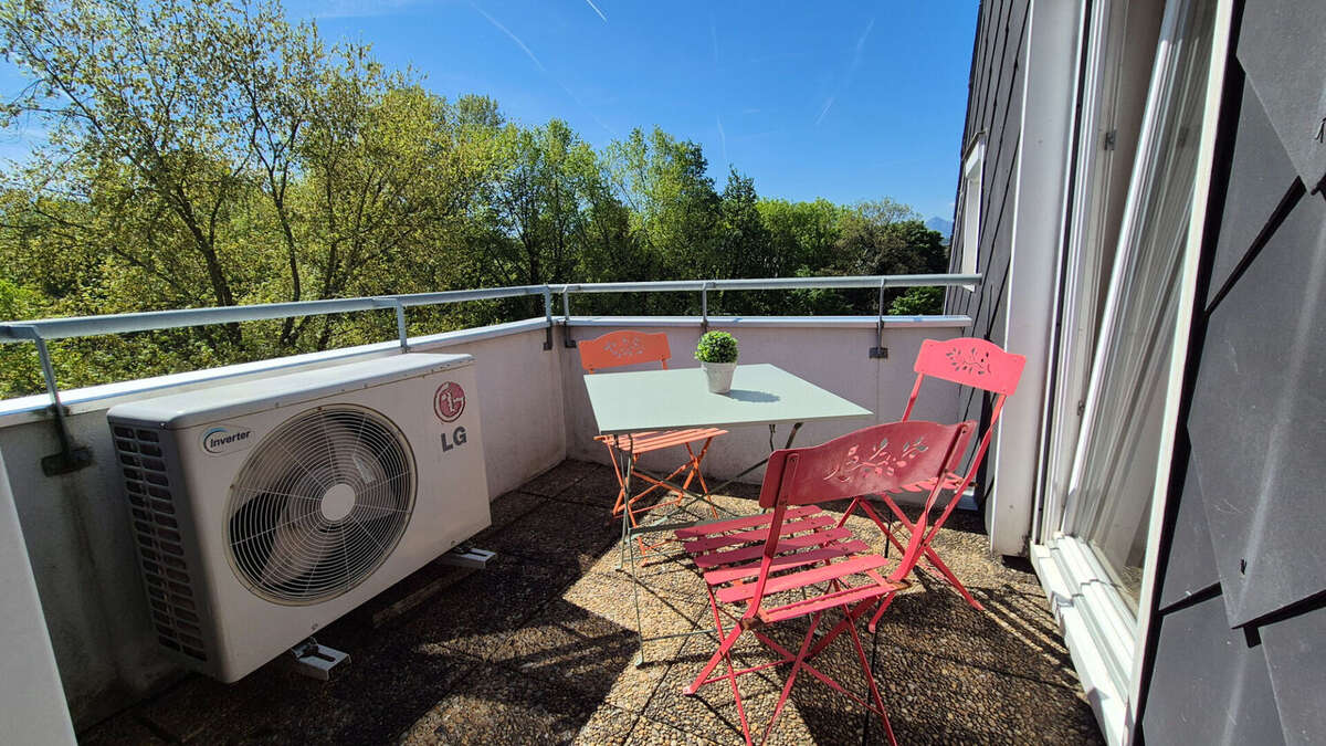 Appartement Eybens 4 pièce(s) 88.6 m2 - photo 4