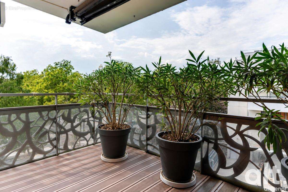 Appartement à Annecy — 3 pièces et terrasse - photo 3