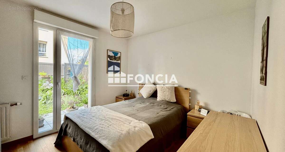 Appartement à CRAPONNE