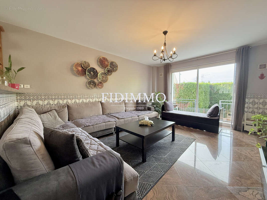 Maison à ORMESSON-SUR-MARNE