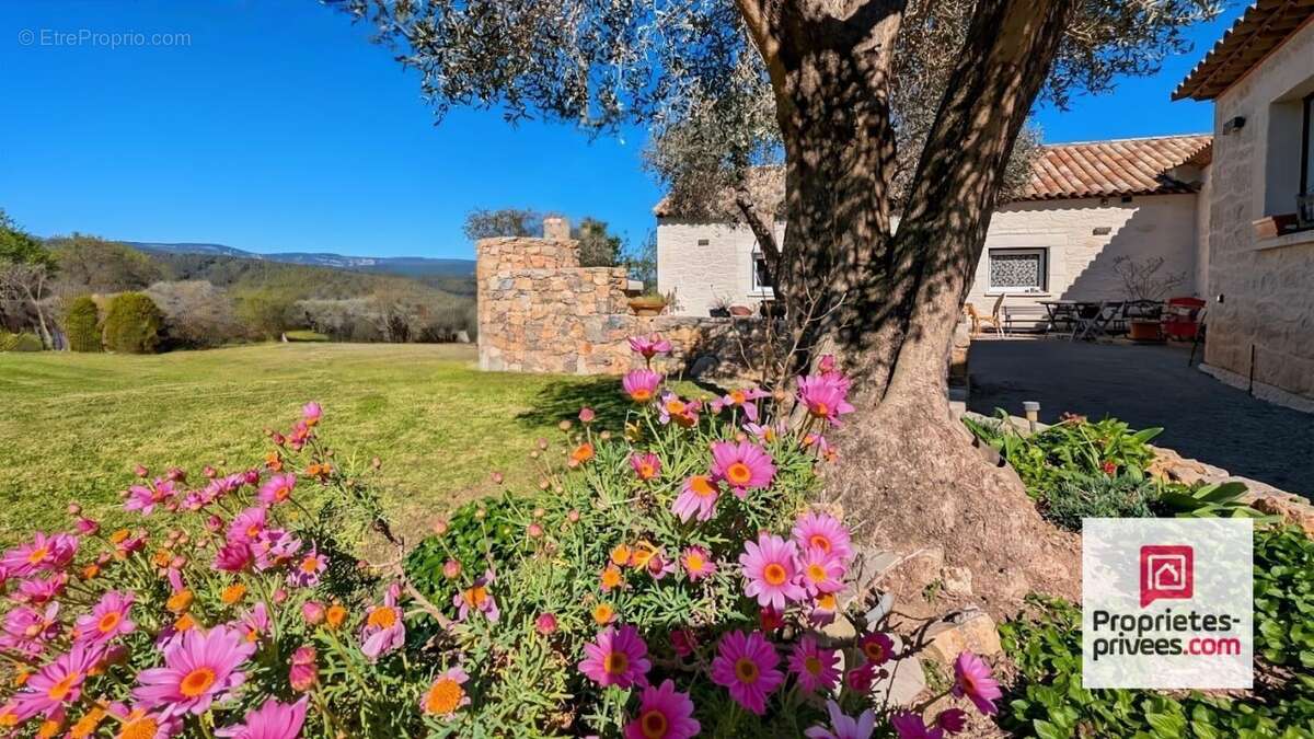 Maison à FIGANIERES