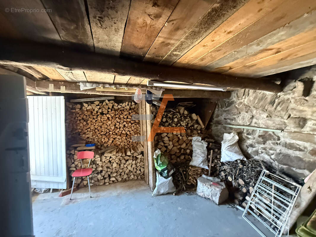 Maison à CHAMPCLAUSE