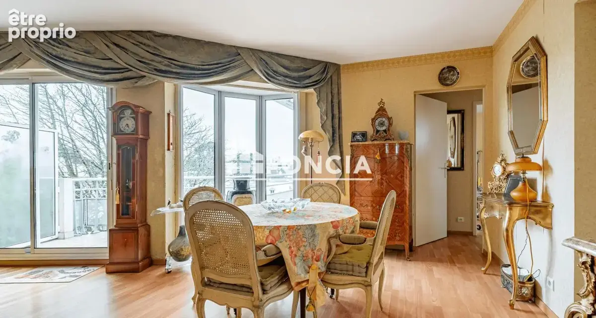  La Baule Centre – Appartement T3 de 66 m², lumineux avec balcon, garage et cave – tout à pied - photo 2