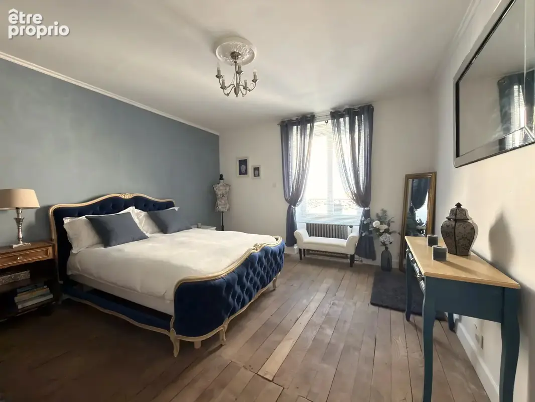 Superbe propriété rénovée avec potentiel de gîte, grande grange et terrain séparé - photo 9