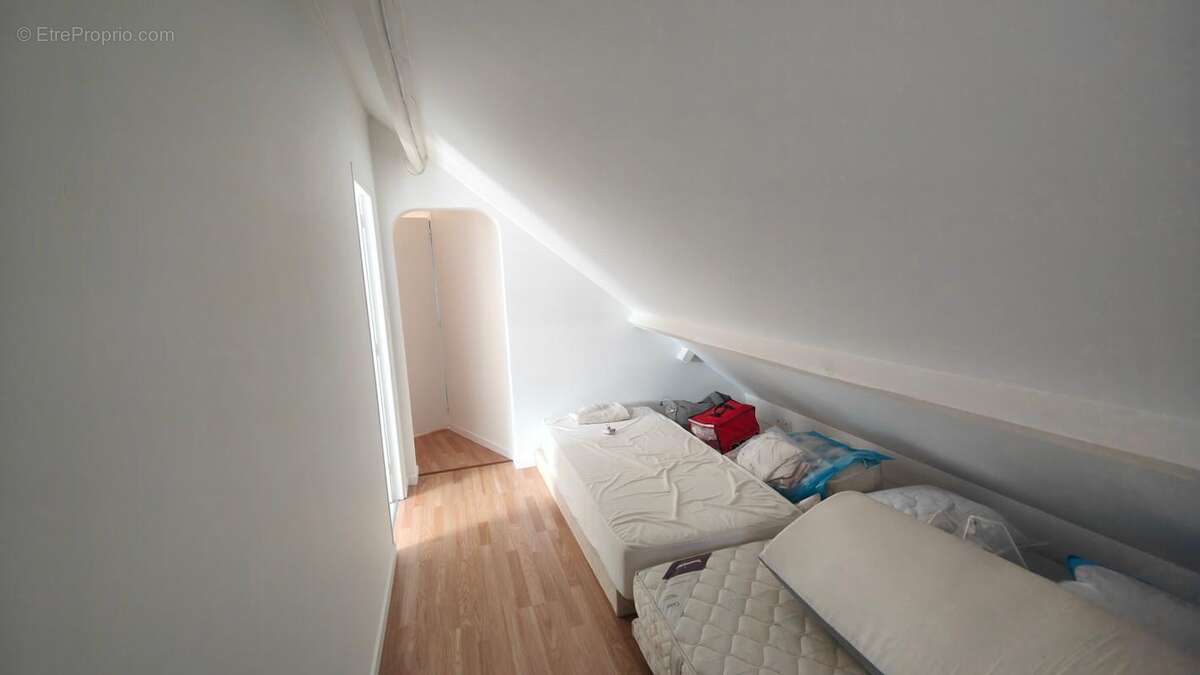Maisonb 7 chambres plein bourg - photo 13