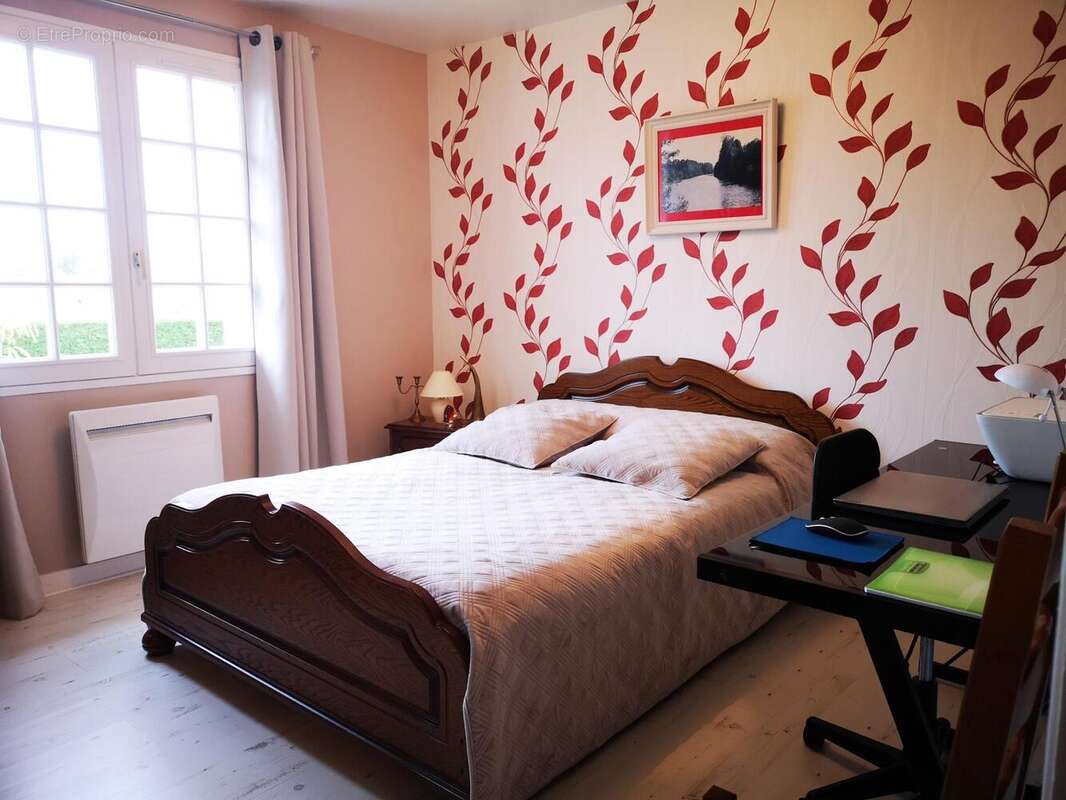 Photo 6 - Maison à LATHUS-SAINT-REMY