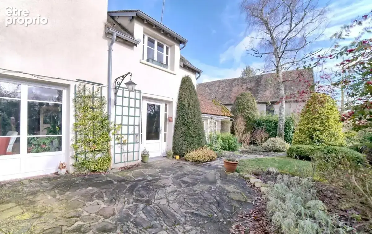 Maison ancienne à vendre à Gambais – village avec commerces et école - photo 8