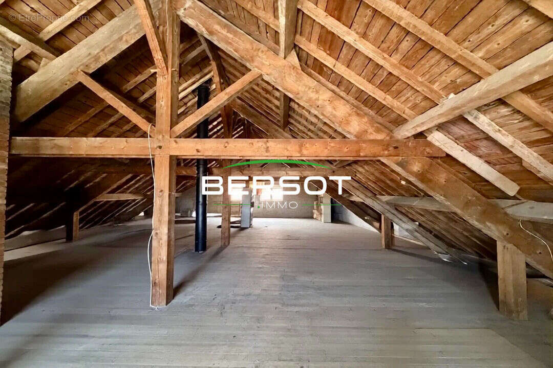Appartement T6 152 m² proche centre-ville de Valdahon - photo 18