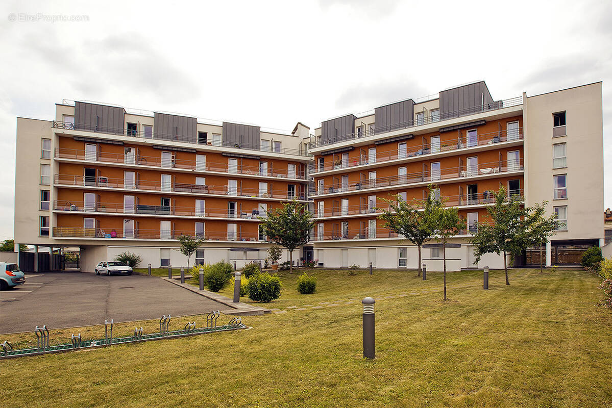 Appartement à VITRY-SUR-SEINE