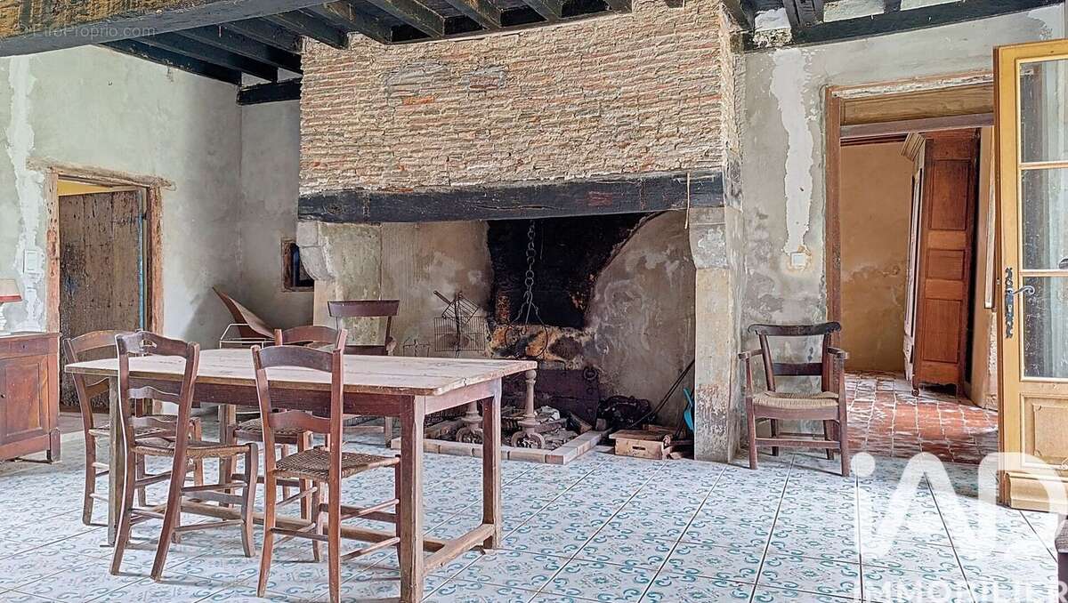 Photo 3 - Maison à LOUVIGNY