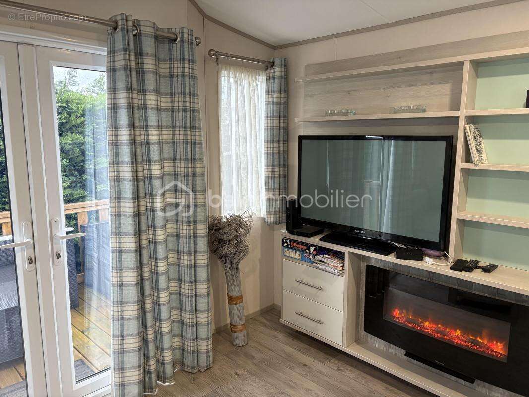 Terrain à OUISTREHAM