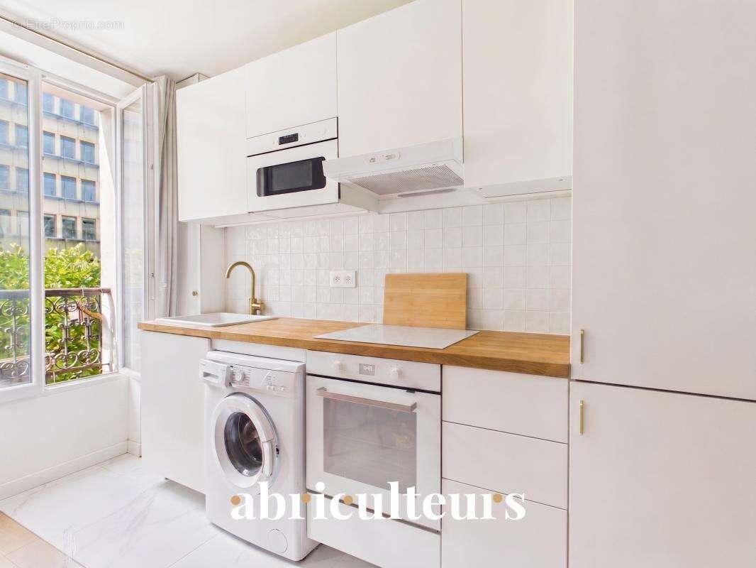 Appartement de  33 m² composé de 2 pièces en vente à Vincennes Avenue de Paris (94300) - photo 3